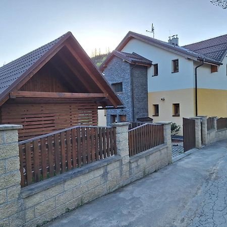 Vila Pohoda Javorniky S Rozlahlym Pozemkom Маков Екстериор снимка