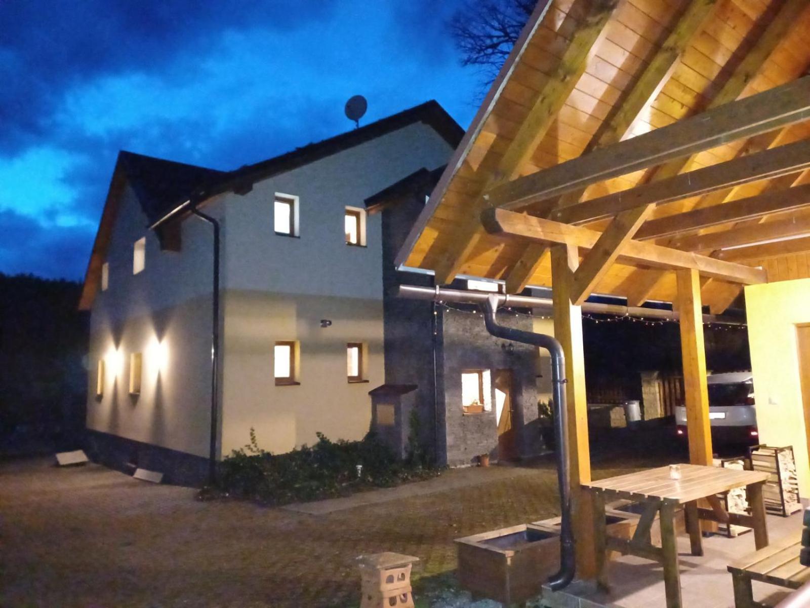 Vila Pohoda Javorniky S Rozlahlym Pozemkom Маков Екстериор снимка