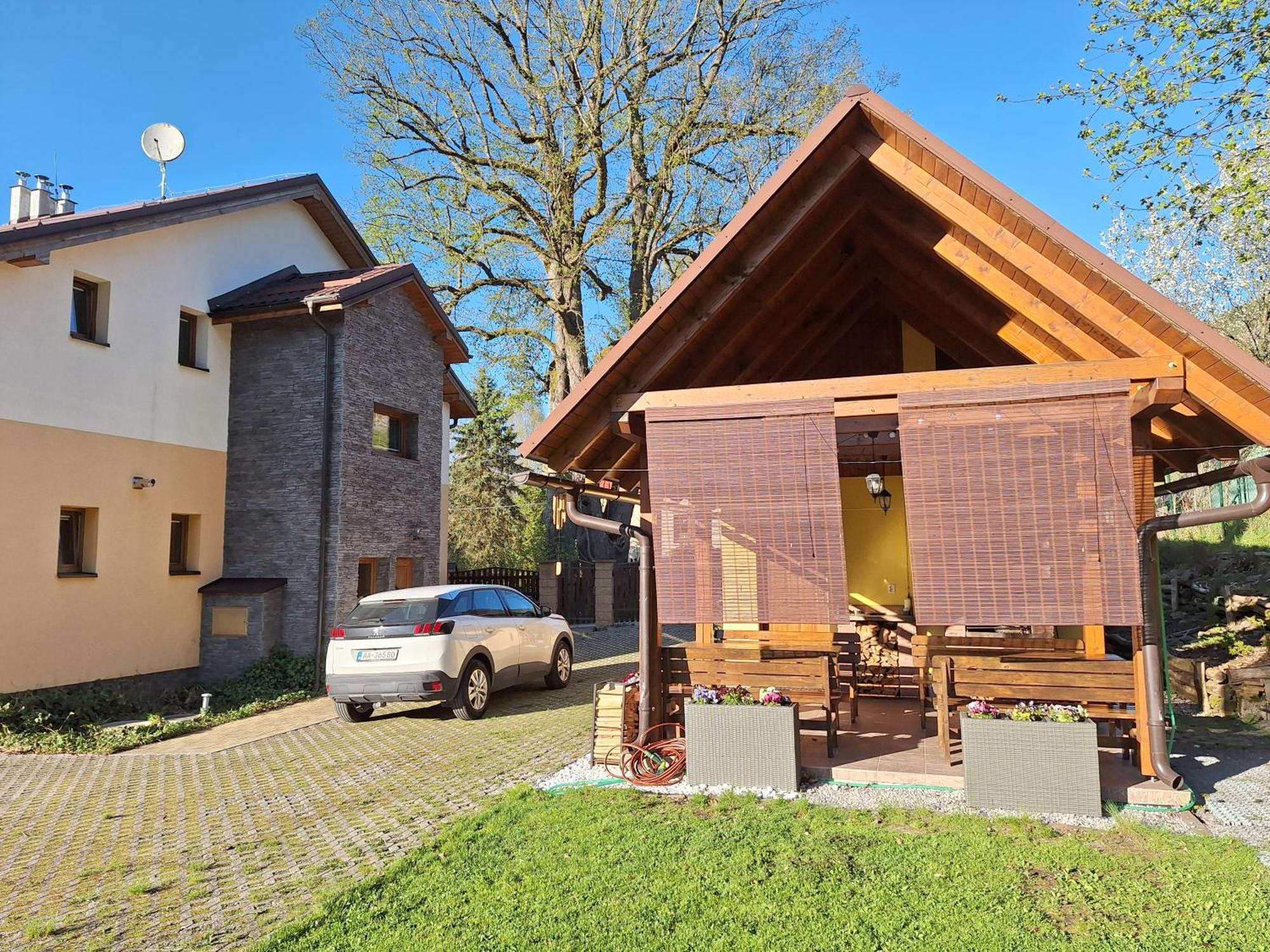 Vila Pohoda Javorniky S Rozlahlym Pozemkom Маков Екстериор снимка